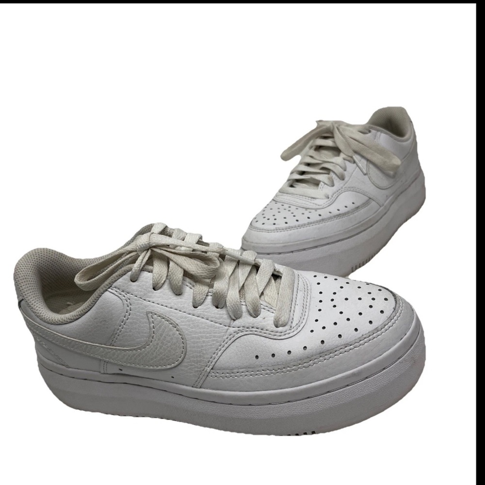 Nike Court Vision Alta Platform Sneakers Womens 7.5 Triple White Lace Up Shoes